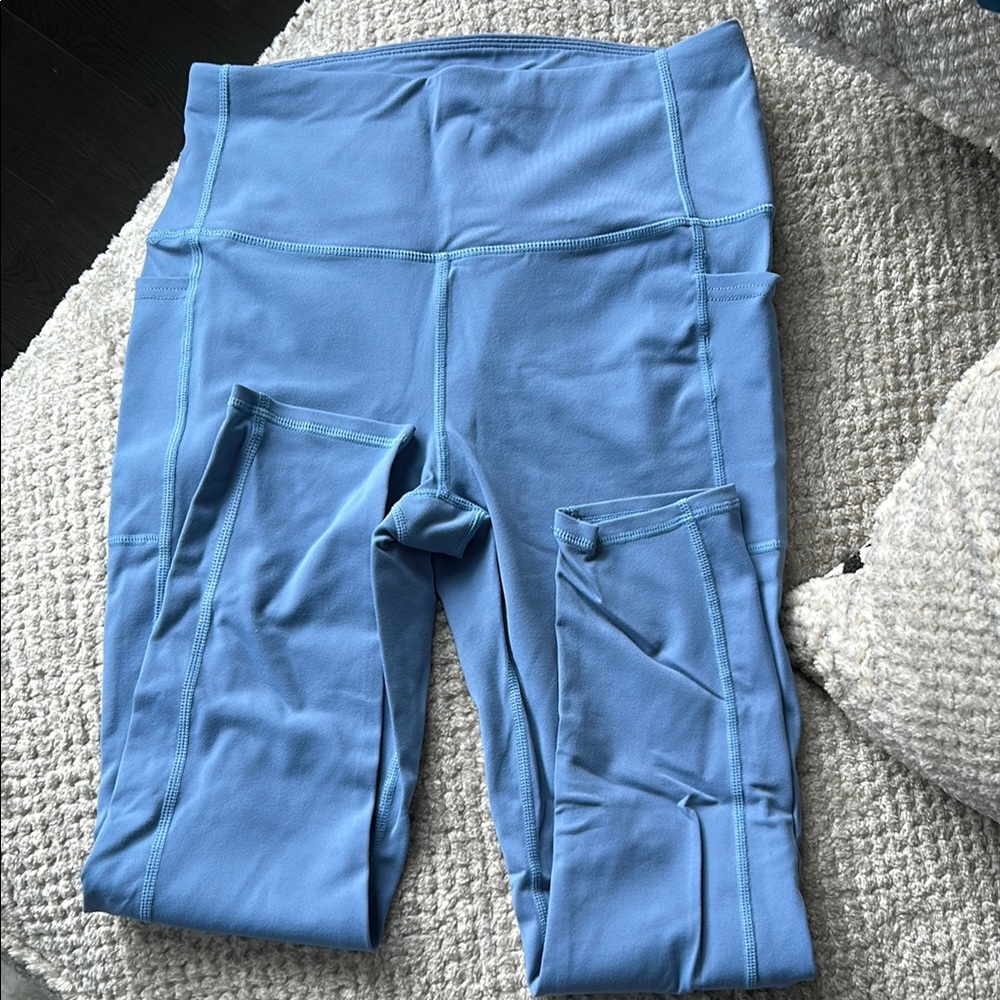 Women’s Blue Leggings